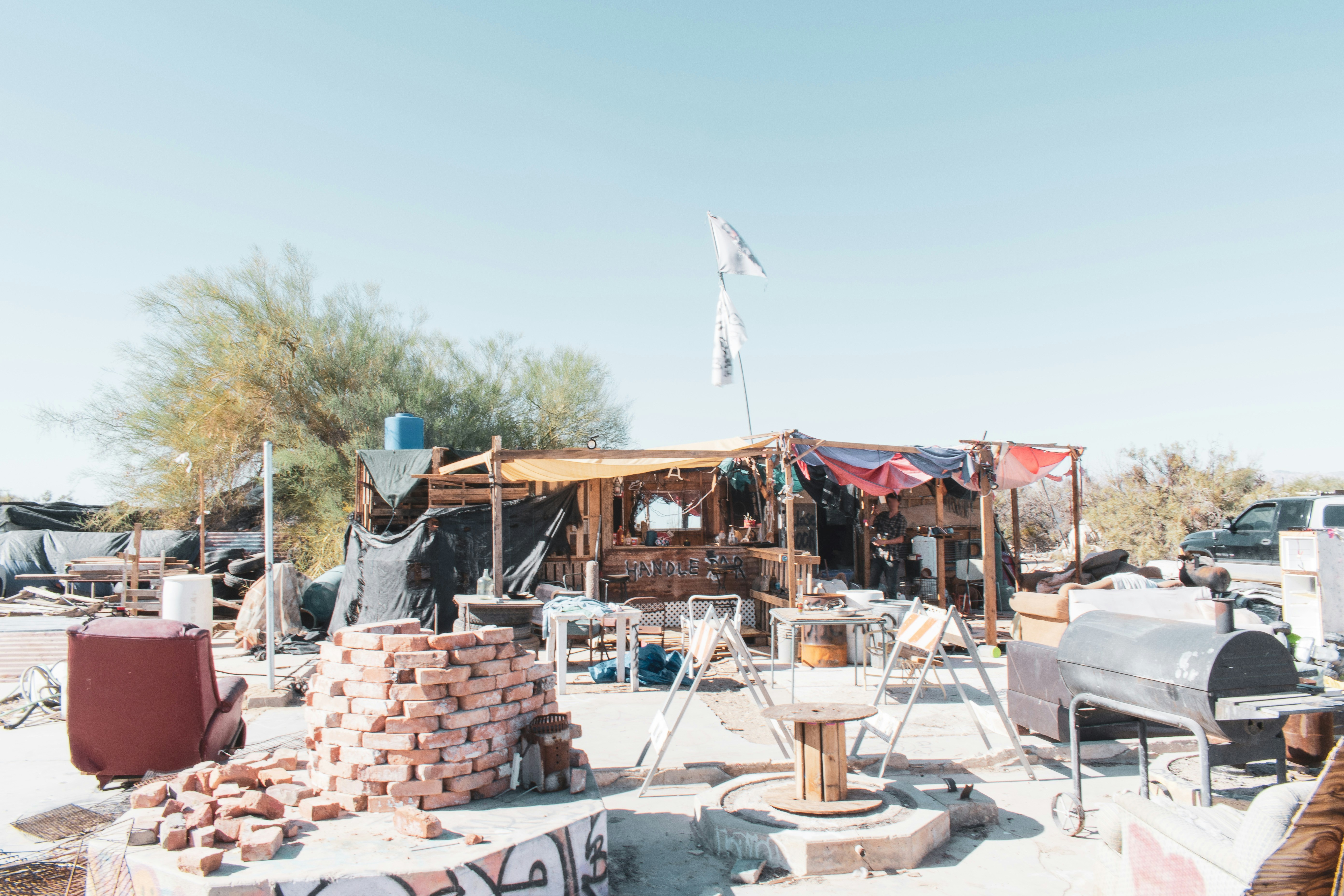 Pas de règles, pas de problèmes? Le cas de Slab City